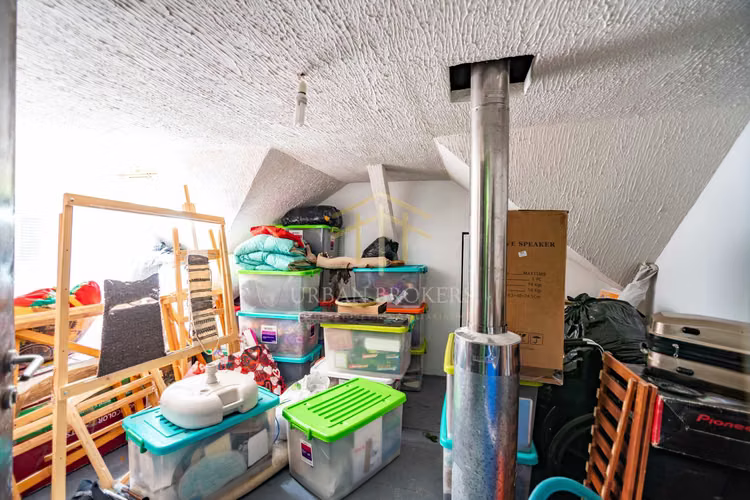 Amplia y moderna casa en condominio (99699)