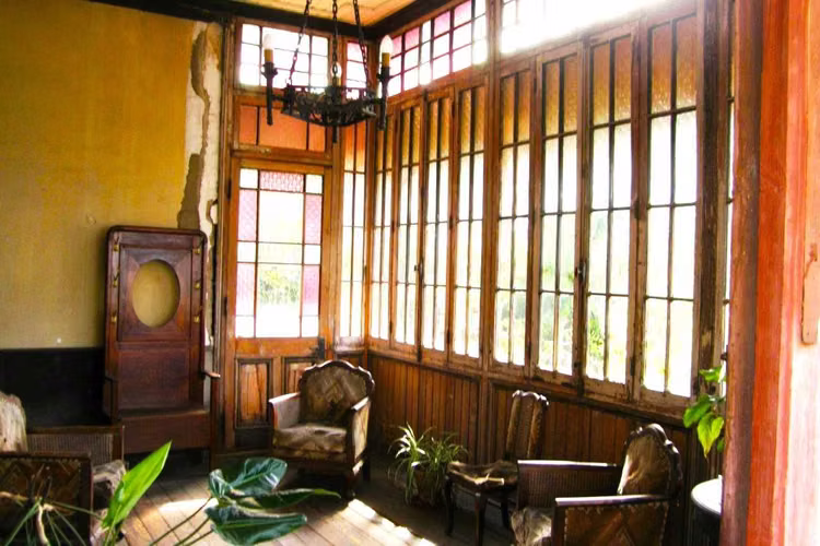 INVERSIONISTAS!GRAN CASA ANTIGUA PARA REMODELAR  (99888) - Imagen 11