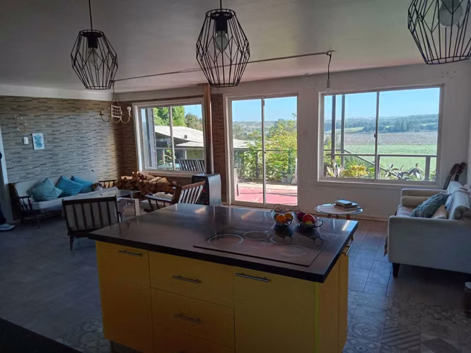 VENDE AMPLIA CASA CONDOMINIO MANTAGUA (99935)