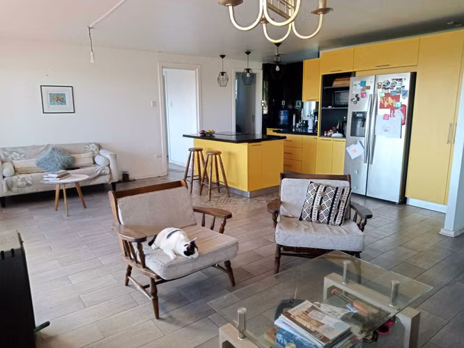 VENDE AMPLIA CASA CONDOMINIO MANTAGUA (99935)