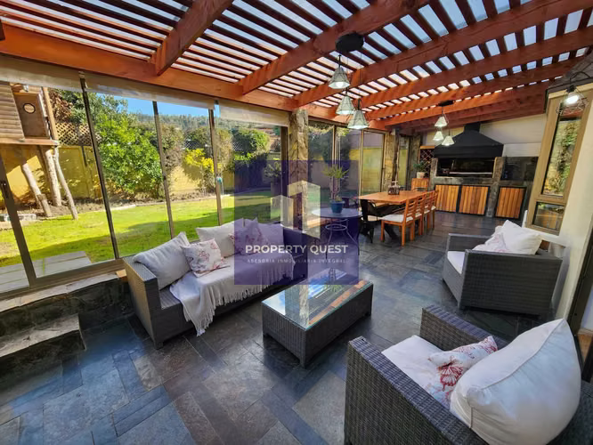HERMOSA CASA EN CONDOMINIO 4D+3B RECODO (99946)