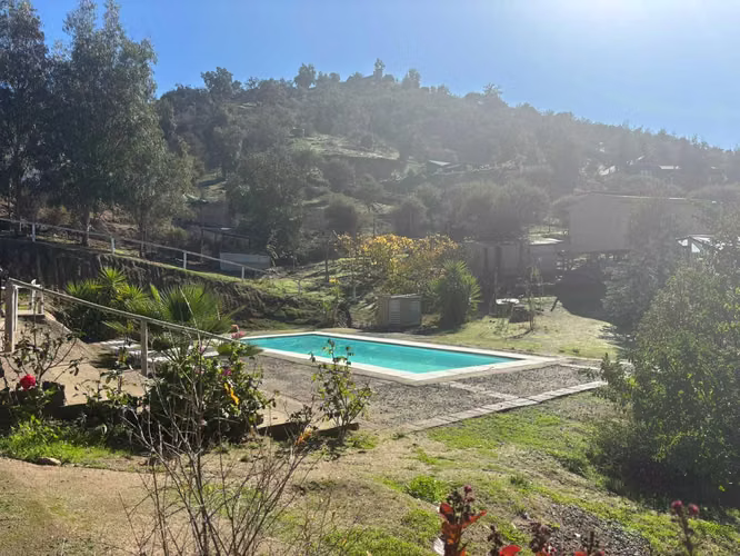 Parcela 5700 m2 - Piscina y Cancha de Tenis  (99965)