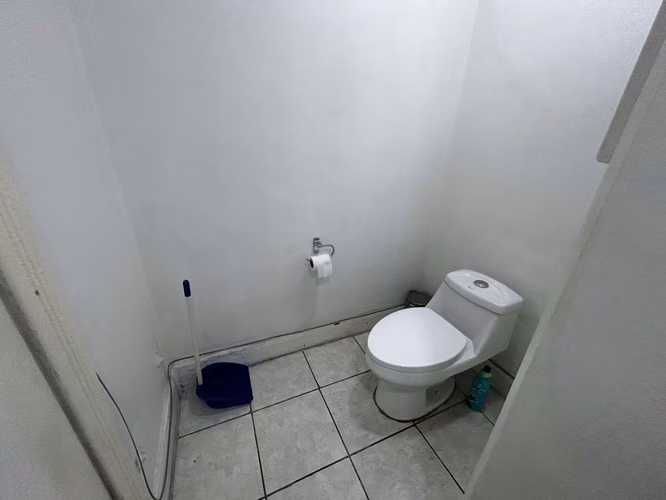 Amplia oficina de 71 m2 Agustinas/Ahumada (100322)