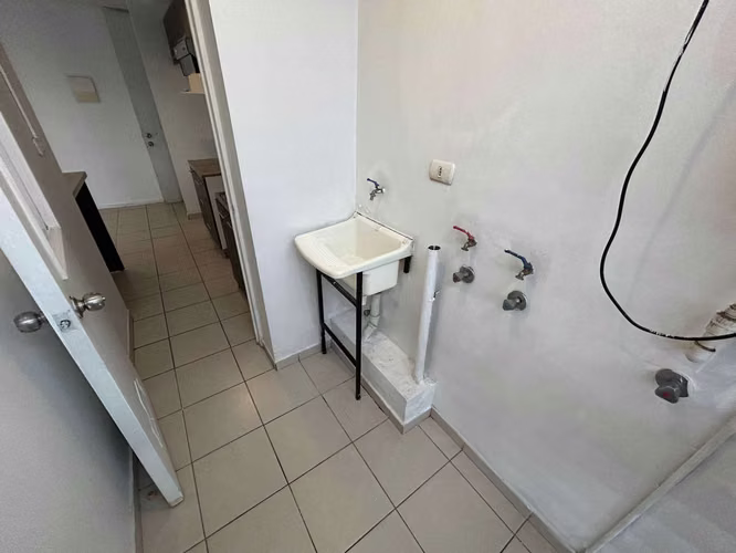 Departamento 3D y 1b con estacionamiento (100304)