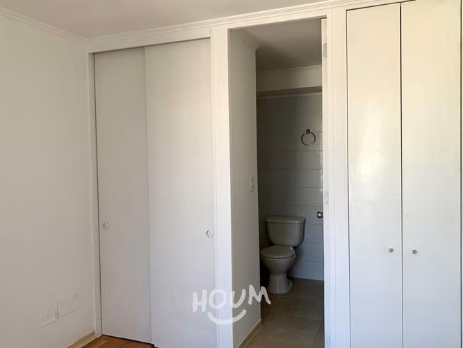 Departamento en Avenida María Rozas Velásquez