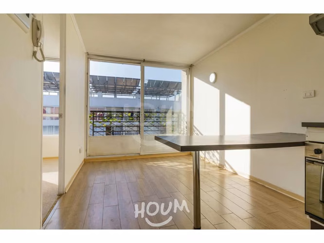 Departamento en Avenida María Rozas Velásquez