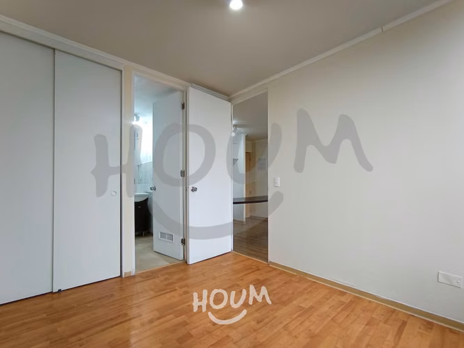 Departamento en Avenida María Rozas Velásquez