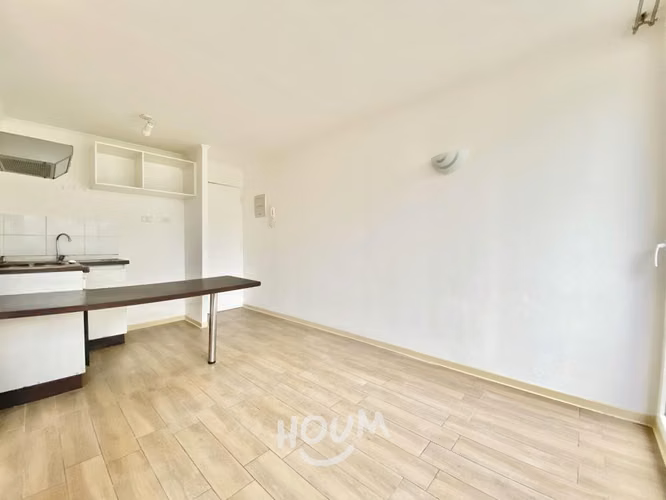 Departamento en Avenida María Rozas Velásquez