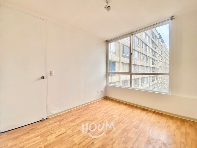 Departamento en Avenida María Rozas Velásquez