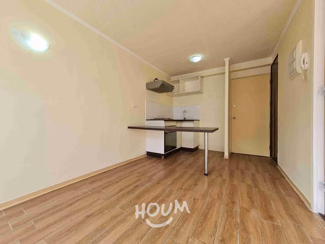 Departamento en Avenida María Rozas Velásquez