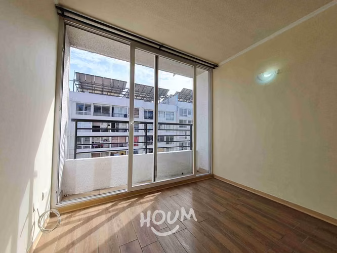 Departamento en Avenida María Rozas Velásquez