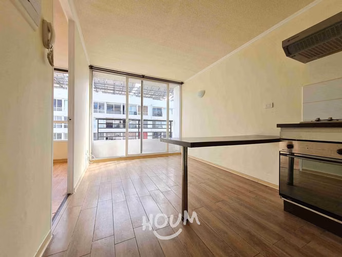 Departamento en Avenida María Rozas Velásquez
