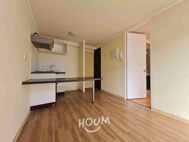 Departamento en Avenida María Rozas Velásquez