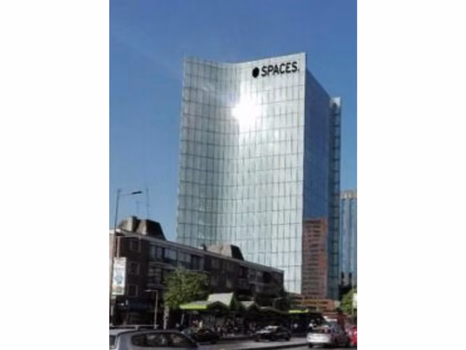 Oficina En Arriendo En Las Condes - Metro Escuela Militar