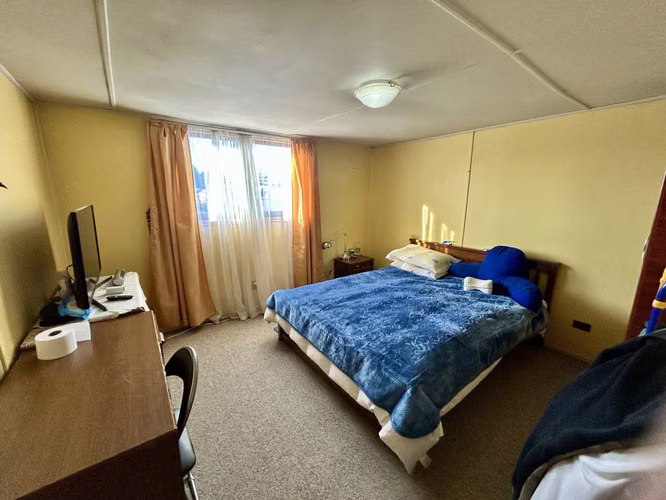 Vendo casa en Isla Teja excelente ubicación y conectividad