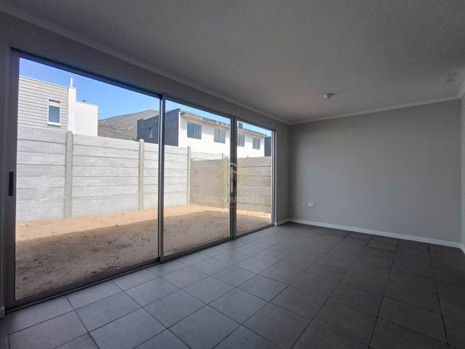 Año corrido, 3 hab. Condominio, La Serena (100771)
