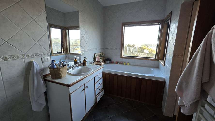¡SE VENDE EXCLUSIVA PROPIEDAD EN ISLA TEJA! - Imagen 13