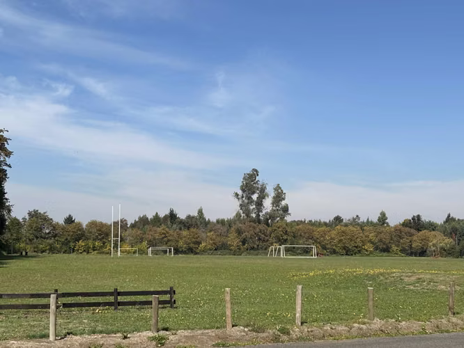 SE VENDE HEROMOSA PARCELA EN LOMAS DE 7 RIOS