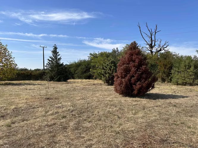 SE VENDE HEROMOSA PARCELA EN LOMAS DE 7 RIOS