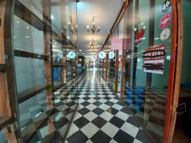 Barrio Italia , locales , Hermosa Galeria (101183)