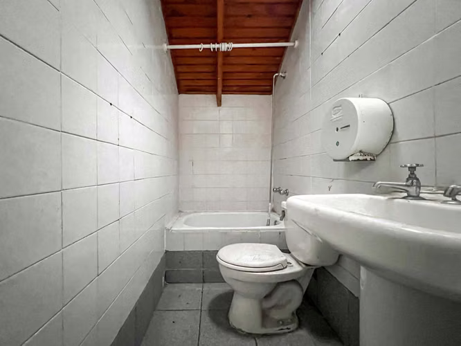 ARRIENDO COMERCIAL AMPLIA CASA 7 NORTE, VIÑA  (101197)