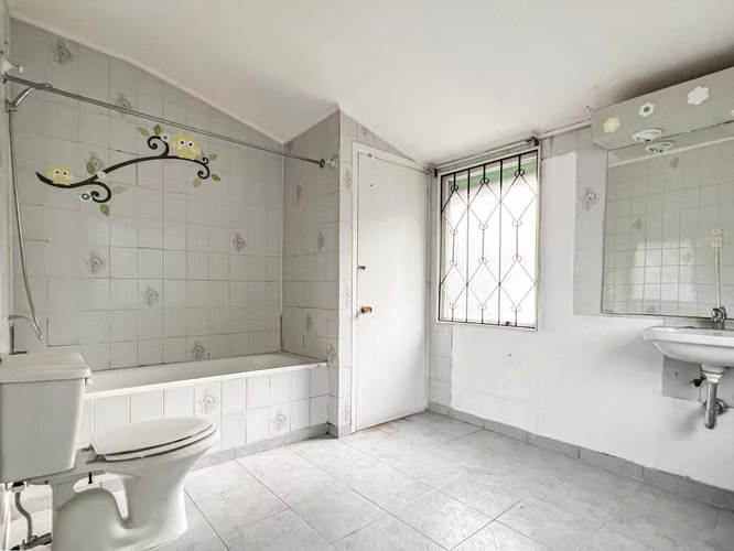 ARRIENDO COMERCIAL AMPLIA CASA 7 NORTE, VIÑA  (101197)
