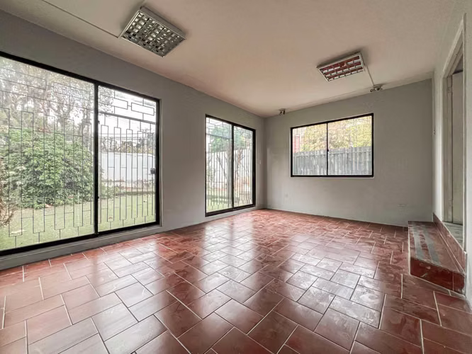ARRIENDO COMERCIAL AMPLIA CASA 7 NORTE, VIÑA  (101197)