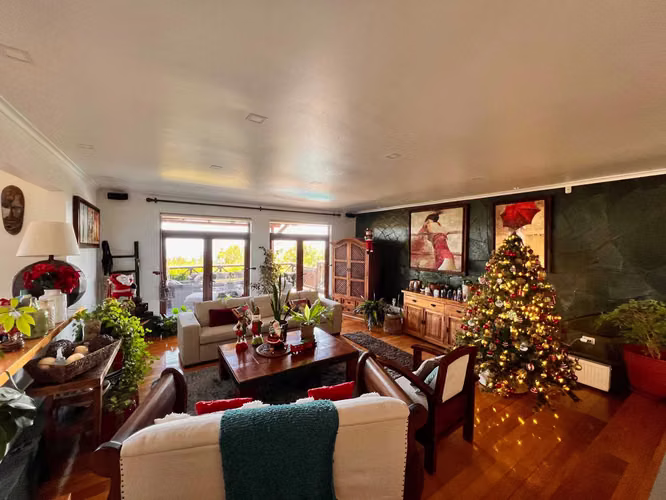 Hermosa casa en arriendo Pichiquillaipe  (101151)