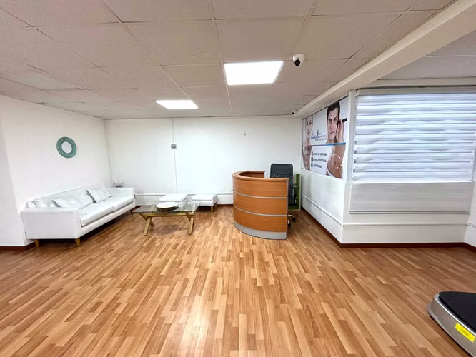 Oficina en venta en centro de Puerto Varas (101330)
