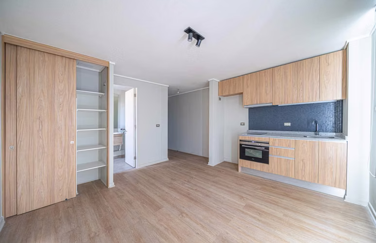 Edificio Cinco de Ab [3129-11]