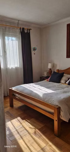 VENDE CASA HERMOSA EN LA REINA  (101438)