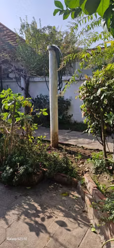 VENDE CASA HERMOSA EN LA REINA  (101438)