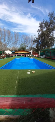 Parcela con Casa, quincho y piscina (100749)