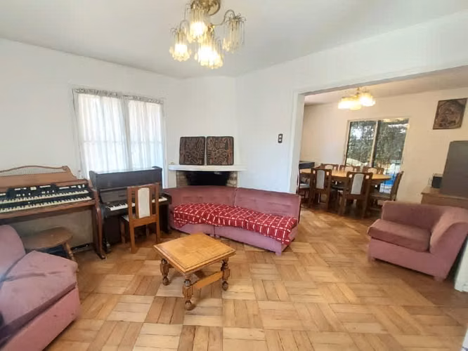 Casa PLAZA TOCORNAL - ÑUÑOA