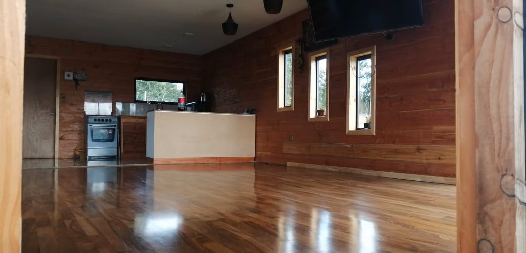 VENTA DE PARCELA CON CASA - Imagen 4