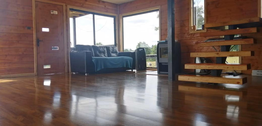 VENTA DE PARCELA CON CASA - Imagen 2