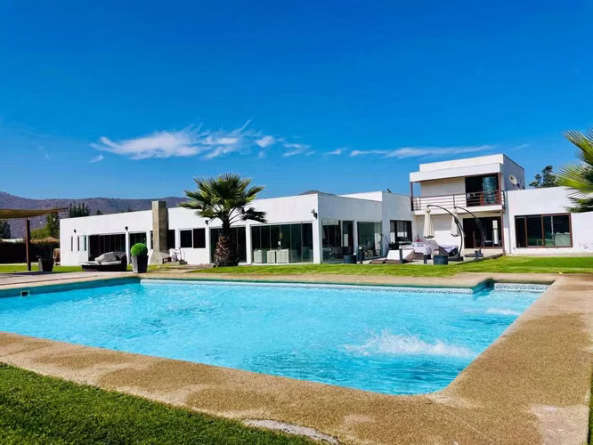 GRAN CASA MEDITERRANEA EN CONSOLIDADO CONDO (102076)