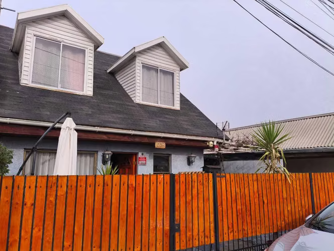 Se Vende Casa cerca Alfredo Silva Carvallo (102096)