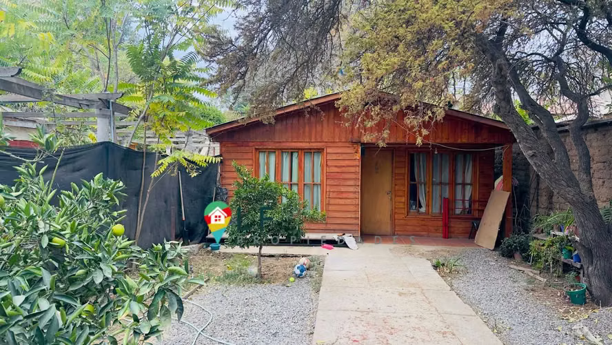 amplio terreno, centrico, 3 casas habilitadas (102179)