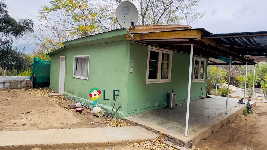 amplio terreno, centrico, 3 casas habilitadas (102179)