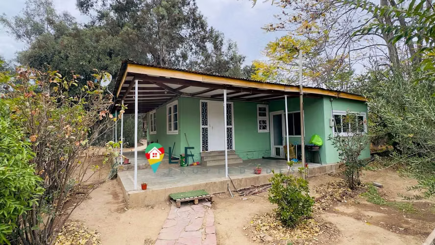 amplio terreno, centrico, 3 casas habilitadas (102179)