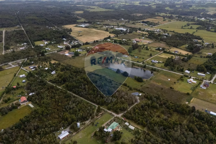 Se vende parcela, casa en obra gruesa, nva braunau - Imagen 9