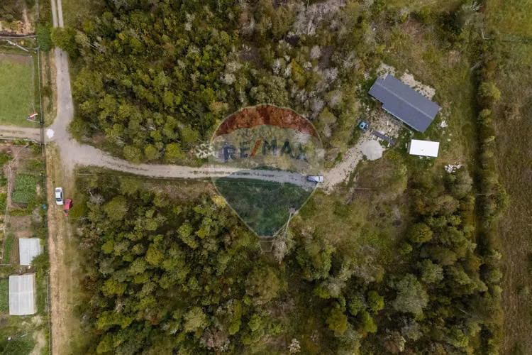 Se vende parcela, casa en obra gruesa, nva braunau - Imagen 7