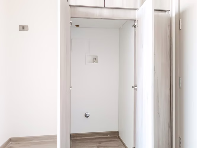 Av. Buzeta 4220 (1 Est ) [2637-4]