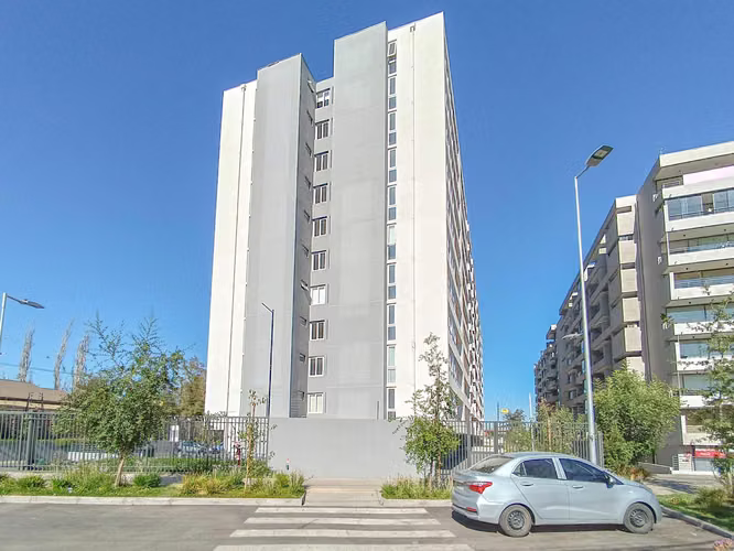 Av. La Florida 10695 (1 Est ) [2820-4]