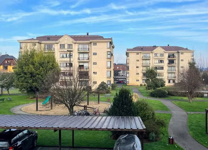 VENDE DEPTO EN COND ALTOS DE APOQUINDO TEMUCO (102277)