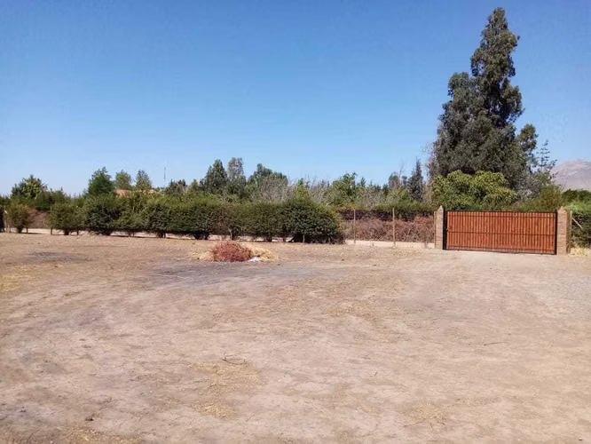 Se vende parcela condominio EL TRANQUE (102384)