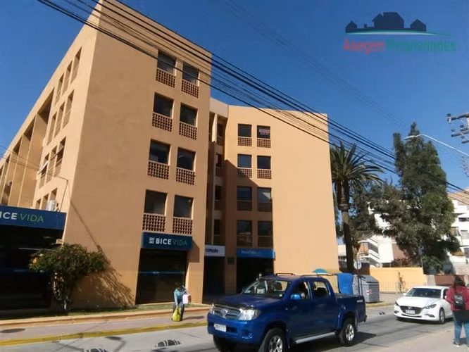 ESTACIONAMIENTO Estacionamiendo en arriendo en el Edif. Valle Copiapó