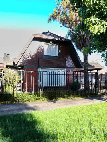 COMODA CASA EN BARRIO CONSOLIDADO (103119)