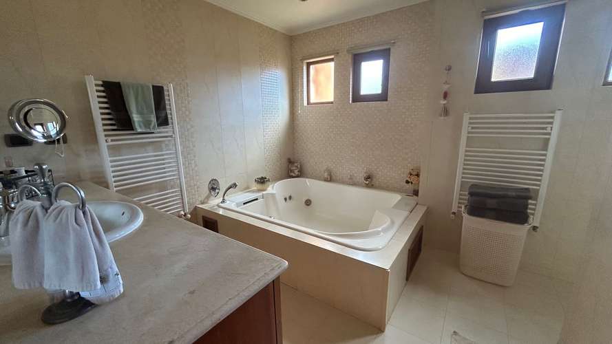 Fina casa en venta, en Schaub, Chiguayante